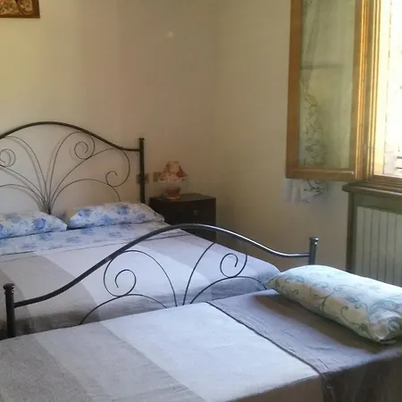 La Casetta Di Badolo Frühstückspension