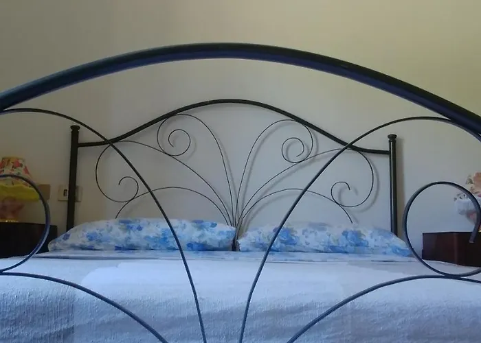 La Casetta Di Badolo Bed & Breakfast