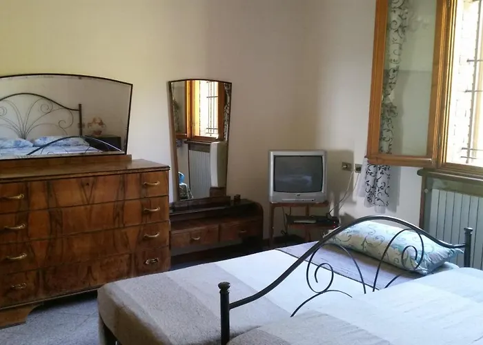 La Casetta Di Badolo Bed & Breakfast