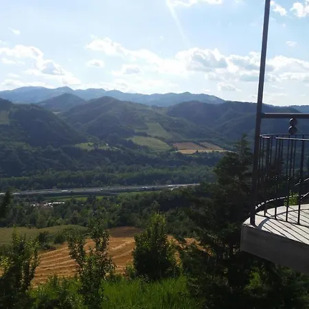 La Casetta Di Badolo Bed and Breakfast