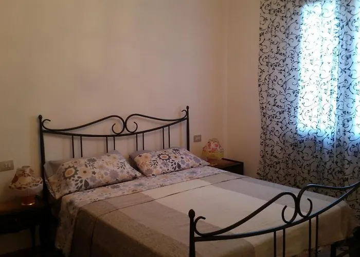 La Casetta Di Badolo Bed & Breakfast
